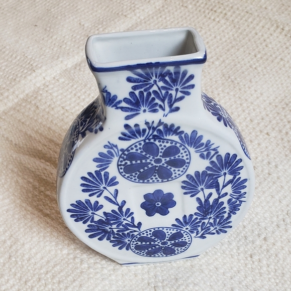 Blue Floral Ceramic Vase - Picture 6 of 8